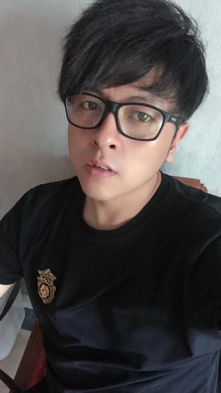 爱你永远不容易的第一张照片--西安交友中心