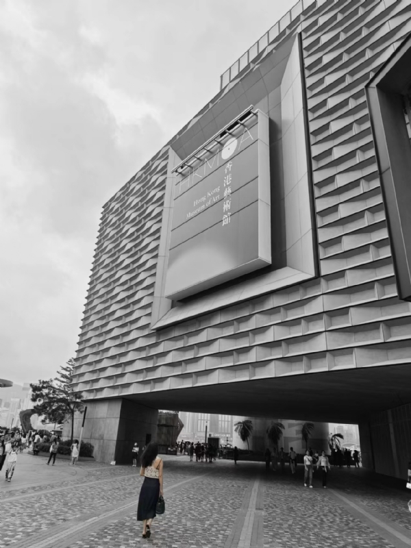 甜以待人的第五张照片--西安交友中心