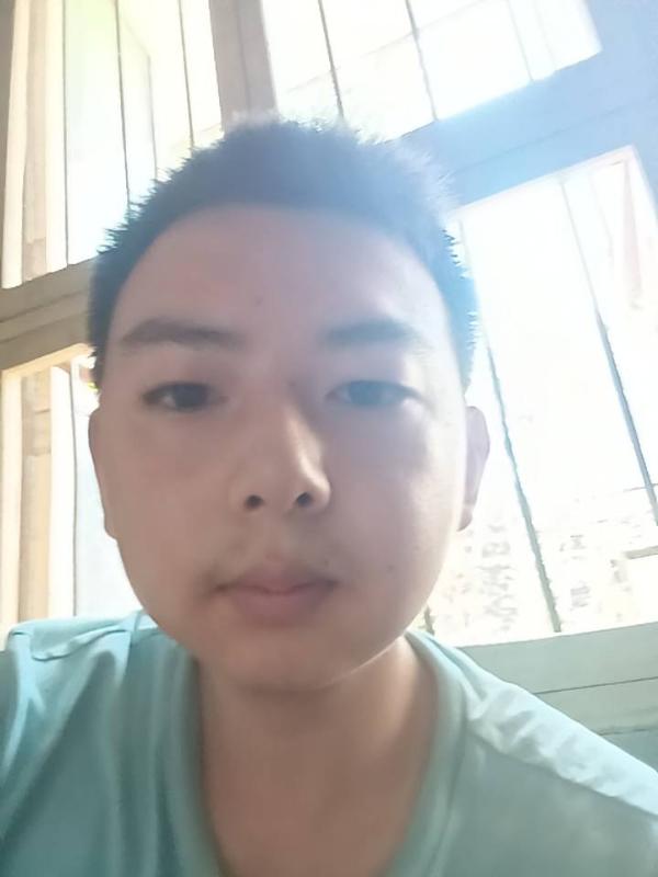 小黄的第二张照片--西安交友中心