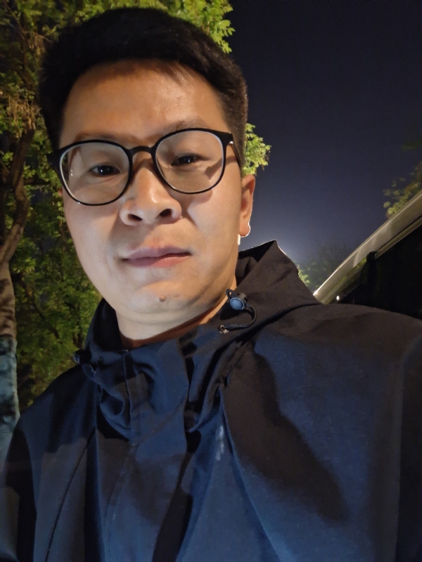 开始懂了的第三张照片--西安交友中心